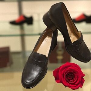 Naturalizer Dinah Loafer Sz 7.5 NWOB